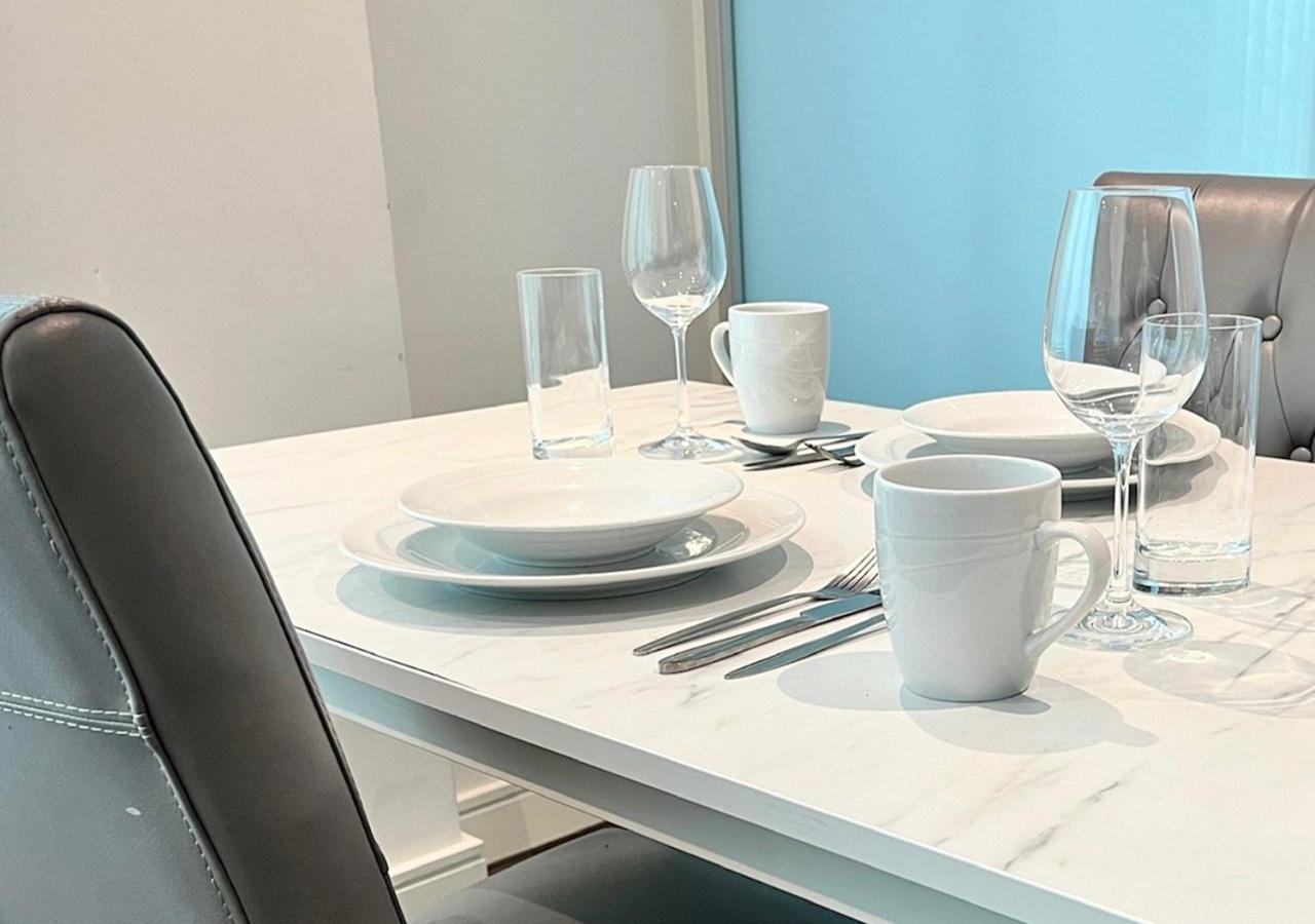 Aquarius At St. George Wharf Apartment London Bagian luar foto