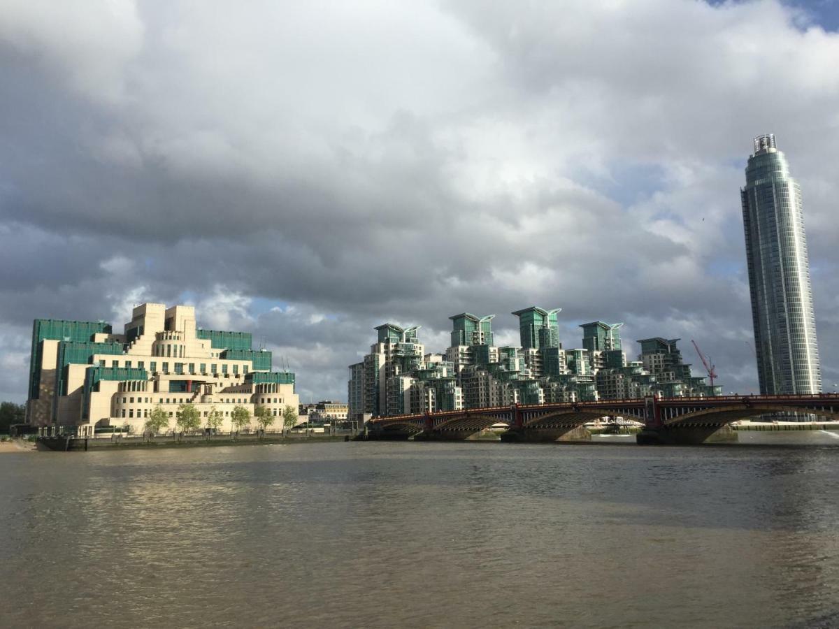 Aquarius At St. George Wharf Apartment London Bagian luar foto